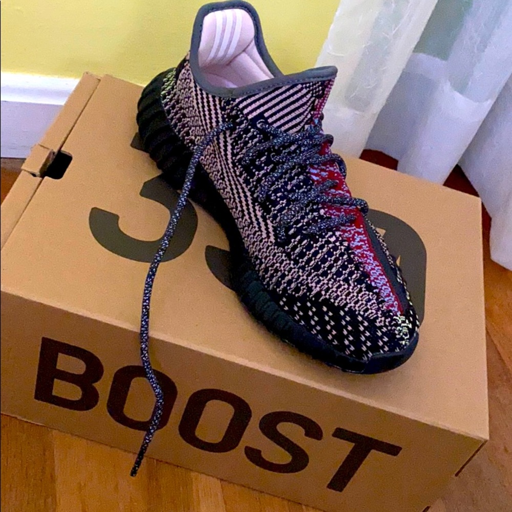 Yeezy Boost 350 NEVER WORN